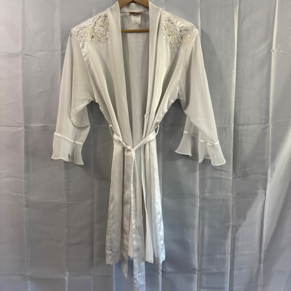 Vintage 80s California Dynasty White Satin Lace Pearl Robe bride innocent sexy S